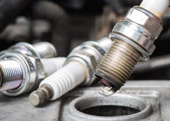 Các triệu chứng của Bugi lỗi hoặc hư hỏng