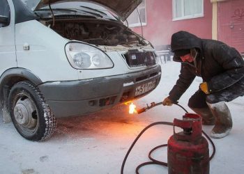 Hướng dẫn khởi động xe trong thời tiết lạnh