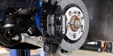 Tìm hiểu phanh đĩa trên ô tô: Hoạt động, các vấn đề thường gặp và chẩn đoán