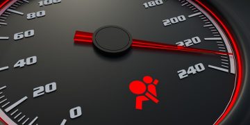 Đèn báo SRS/Túi khí: Cần làm gì khi nó bật sáng trên bảng điều khiển?