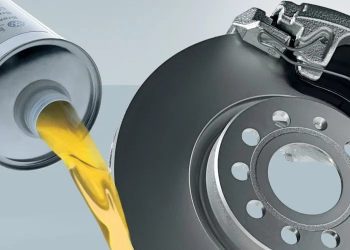 Tìm hiểu các loại Dầu phanh được sử dụng trên ô tô