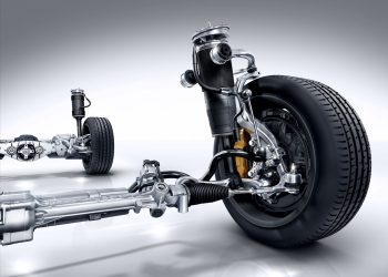 Roll Center là gì? Tìm hiểu Tâm lật, cuộn thân xe