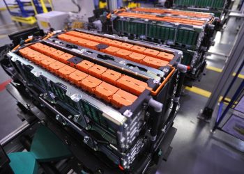 Pin EV (Xe điện) hoạt động như thế nào?