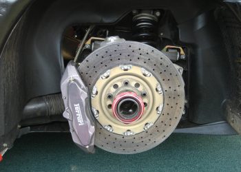 Phanh đĩa được phát minh khi nào?