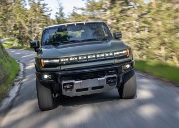 Top SUV điện – 5 Nữ hoàng On-Road và 5 Nhà vô địch Địa hình