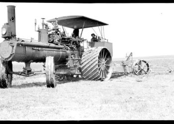 Lịch sử của ô tô chạy bằng hơi nước: Ai đã phát minh?