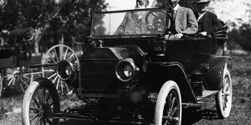 Các nhà sản xuất và phát minh ô tô nổi tiếng thời kỳ đầu