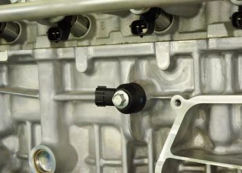 Có thể lái xe với cảm biến kích nổ hư hỏng?