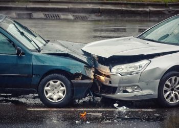 Vật lý Va chạm Ô tô: “Chuyện gì xảy ra” khi Hai xe “Choảng” nhau?